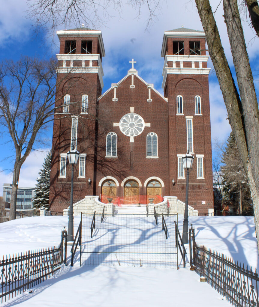 Wide shot of a church in Sudbury's downtown. 